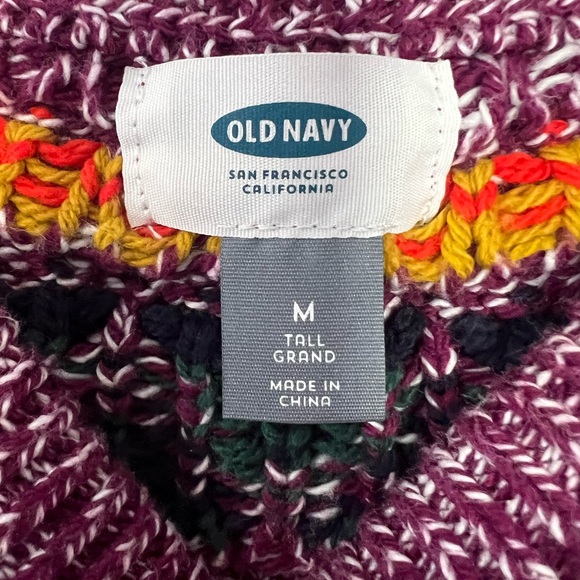 Old Navy Women’s Sweater size medium - Picture 3 of 4